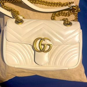 Gucci GG Marmont small matelassé shoulder bag